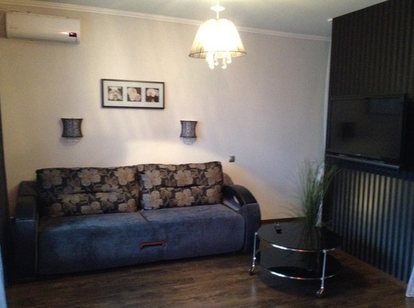 Посуточная 1 к.квартира в тихом Центре #3