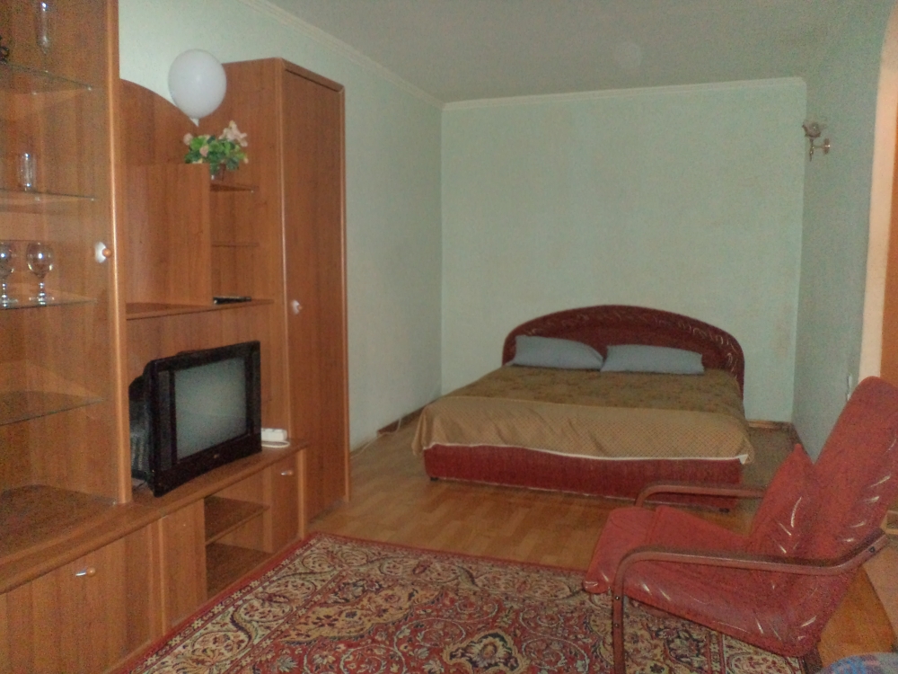 1 комнатная изолированная квартира возле метро на... #5