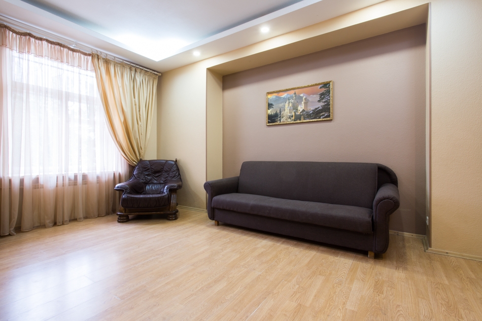 3 комнатная квартира возле ст.м.Советская #2