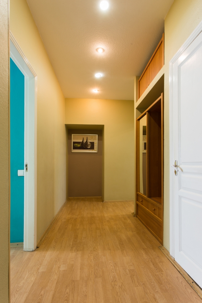 3 комнатная квартира возле ст.м.Советская #11