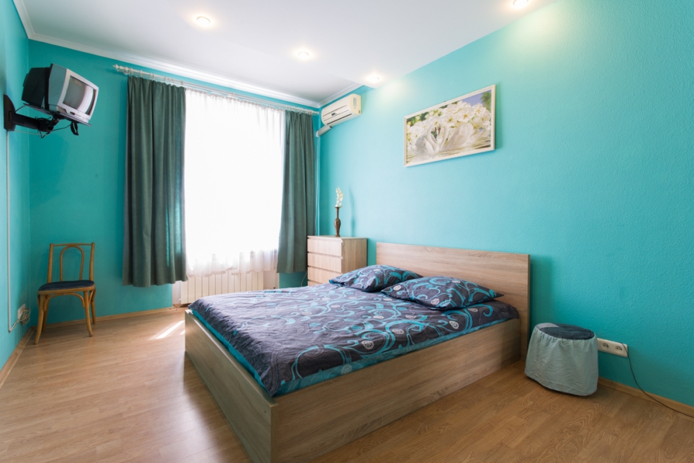 3 комнатная квартира возле ст.м.Советская #14