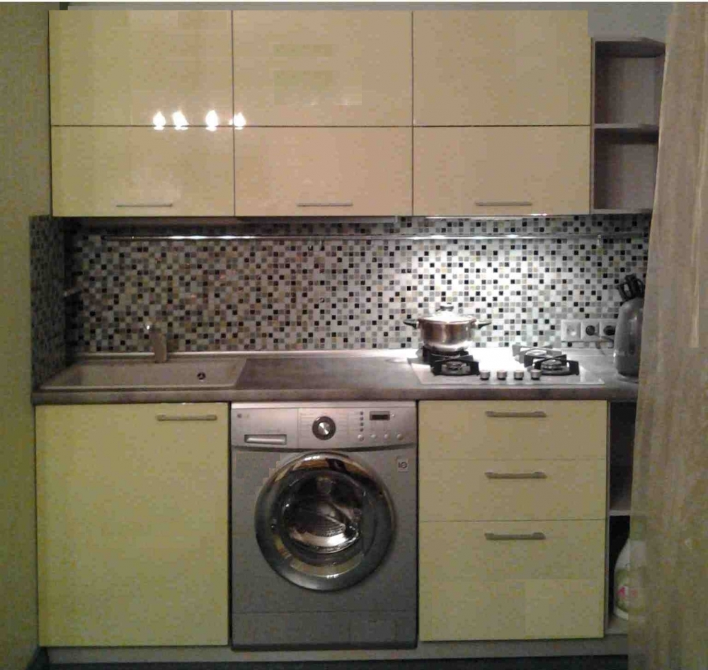 Посуточно, почасова своя 1к.кв. с ремонтом, рядом... #2