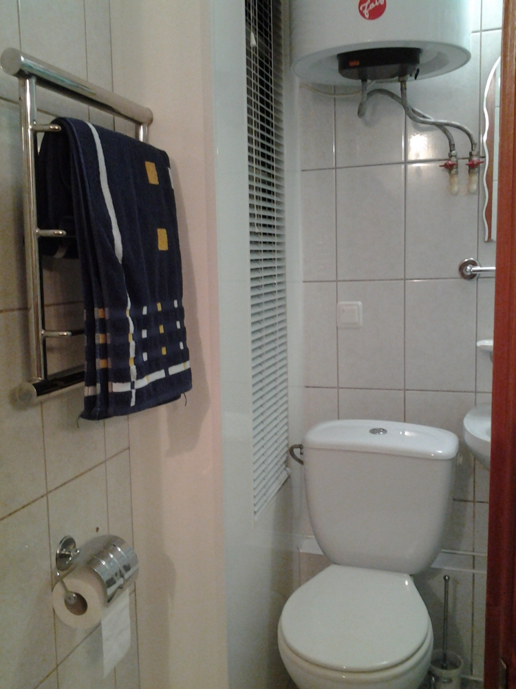 Посуточно, почасова своя 1к.кв. с ремонтом, рядом... #4