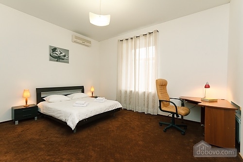 3-к квартира VIP уровня в Пассаже #10