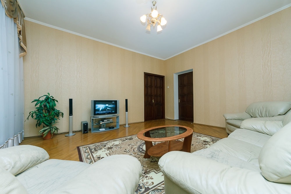 3х комнатная квартира возле Arena city #3