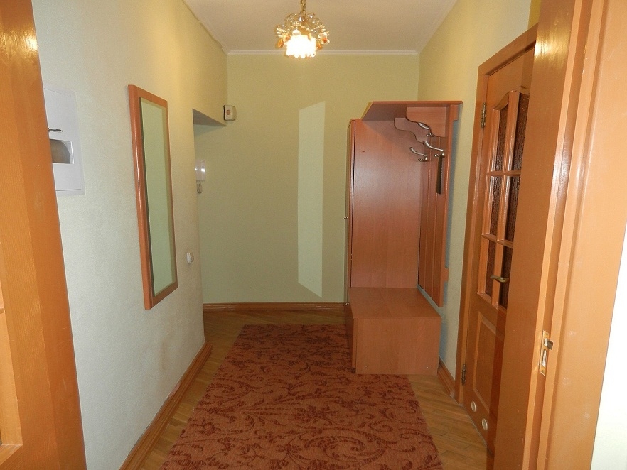 Квартира посуточно в центре Киева метро Площадь Ль... #3