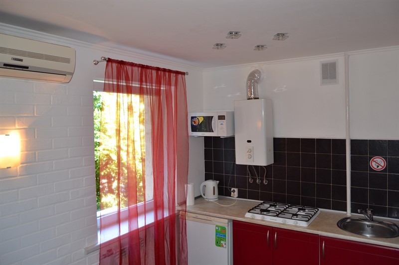 Квартира ПОСУТОЧНО в Центре Кривого Рога #5