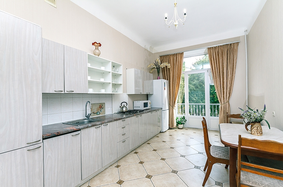 Двухкомнатная квартира на Крещатике. Центр #7