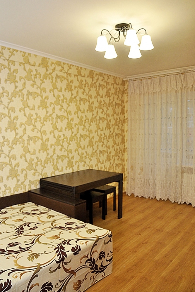 Посуточно 2-комнатная квартира Печерск #9