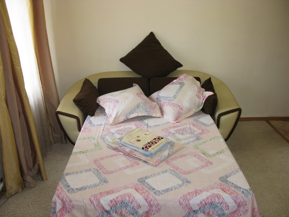 Посуточно, почасово 1-комнатная квартира #7