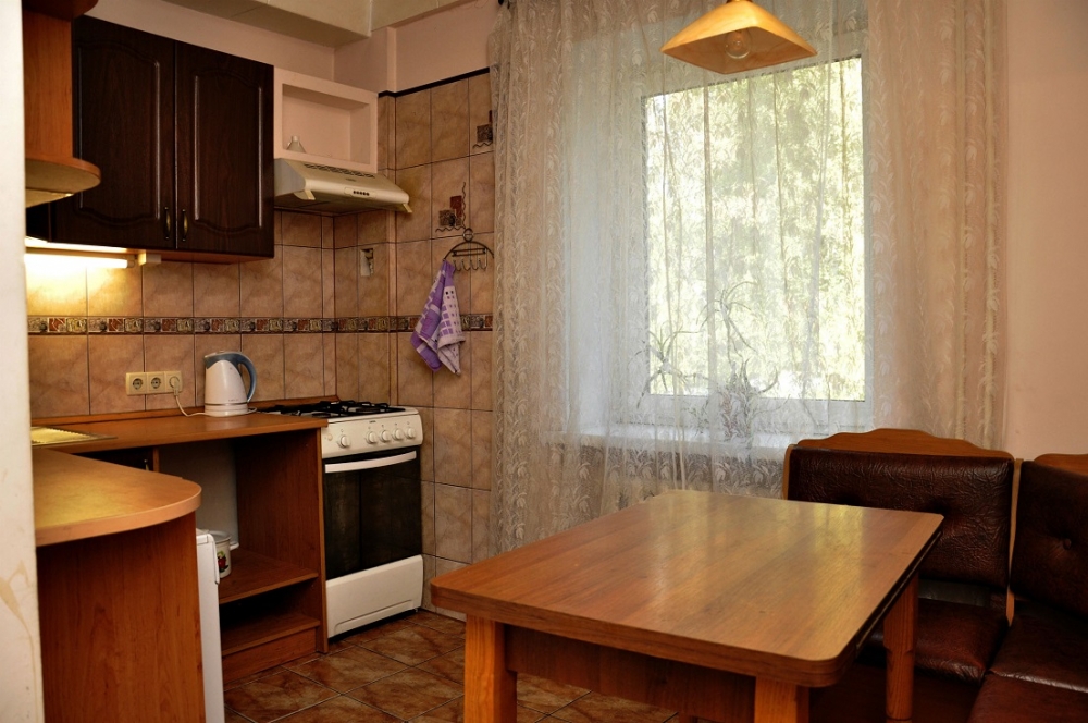 Посуточно 1-комнатная квартира рядом с метро Сирец #4