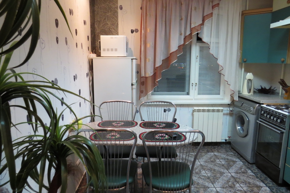 Посуточно уютная 2-х комнатная квартира #3