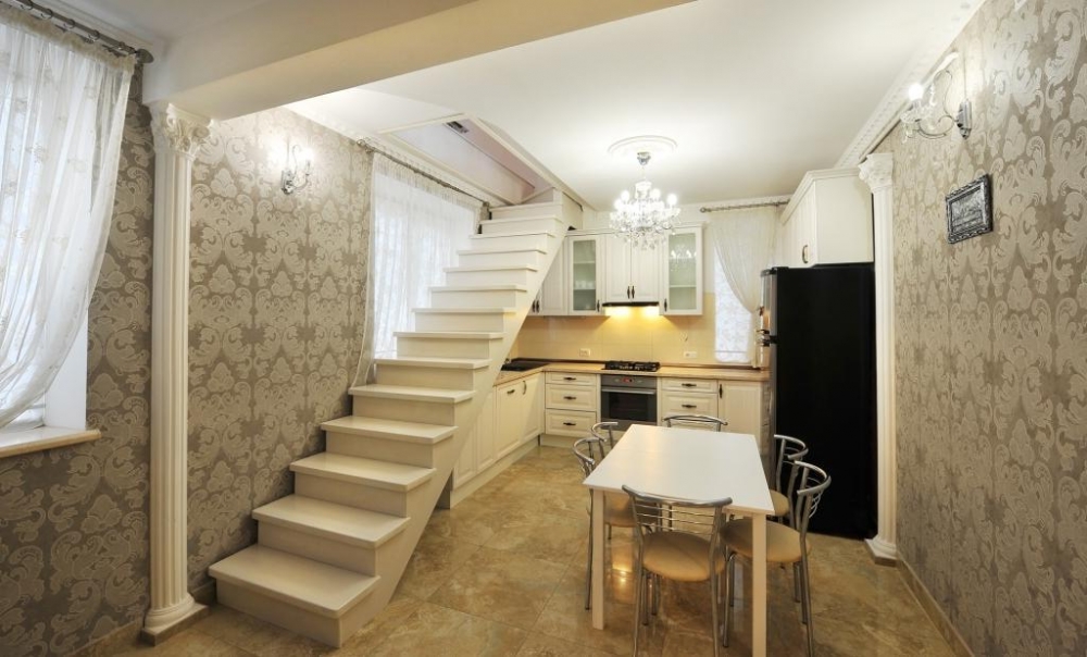 Трехуровневая квартира в современном стиле #14