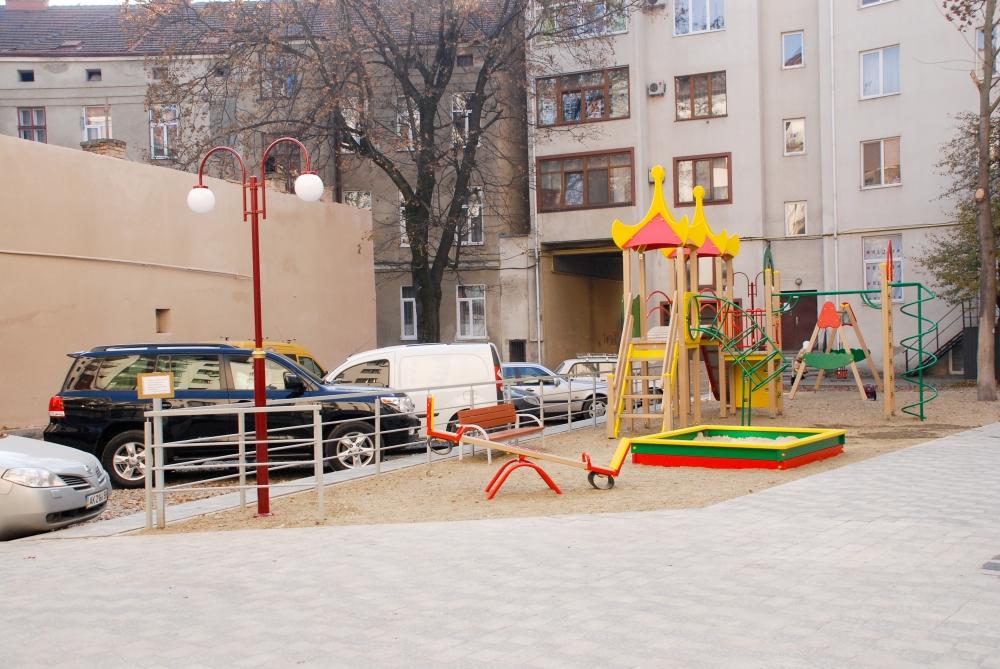 Здаються подобово 1-кімнатні апартаменти класу 