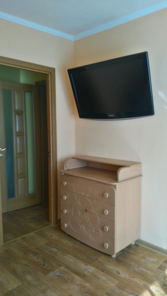 Сдам посуточно свою 2-х комнатную квартиру м.Холод... #3