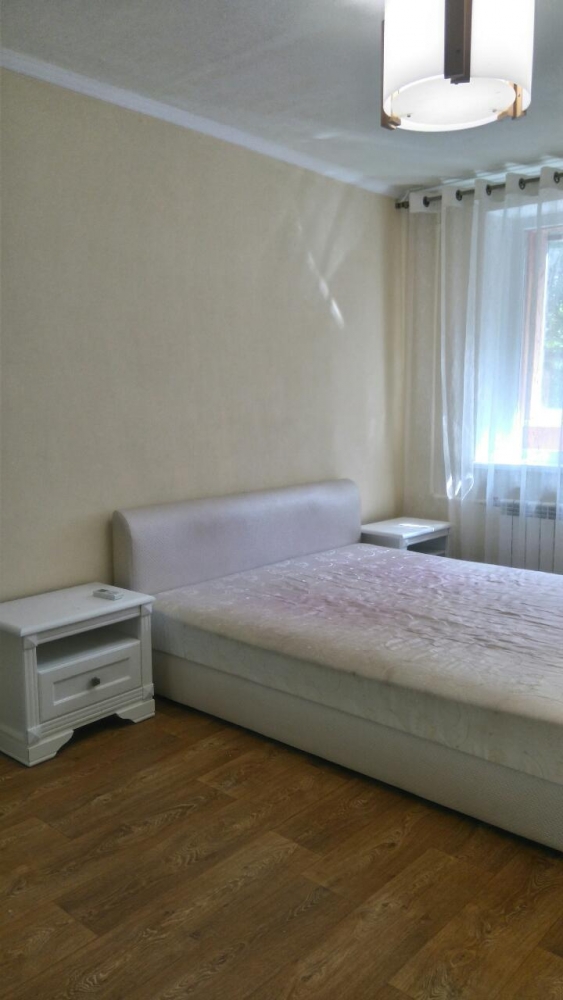 Сдам посуточно свою 2-х комнатную квартиру м.Холод... #4