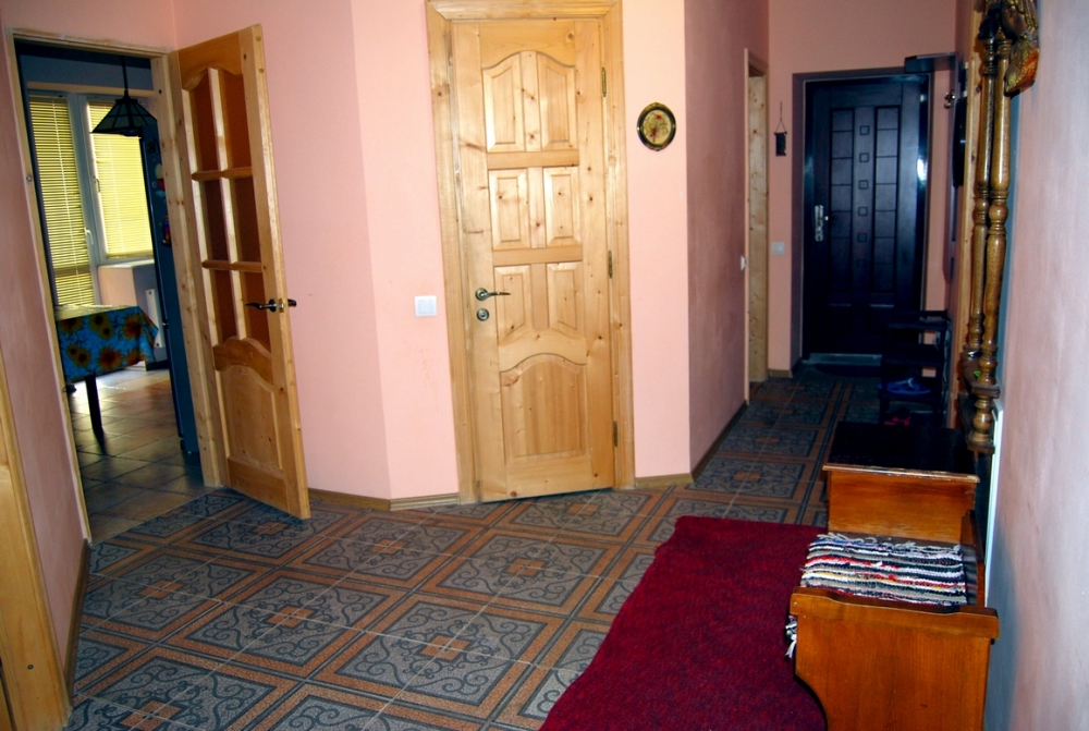 Большая квартира возле железнодорожнего вокзала #2