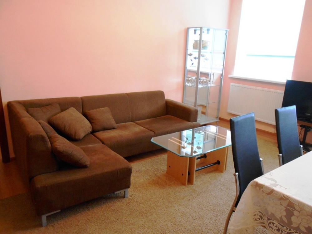 Четырехкомнатная двухъярусная квартира с тремя изо... #8