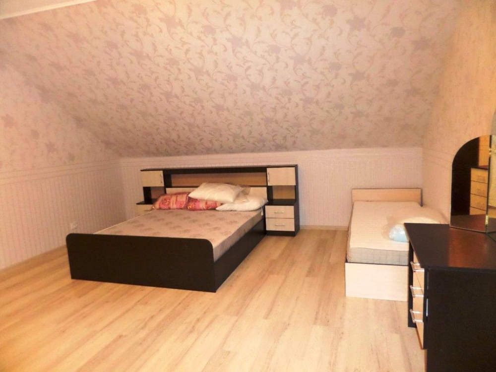 Четырехкомнатная двухъярусная квартира с тремя изо... #11