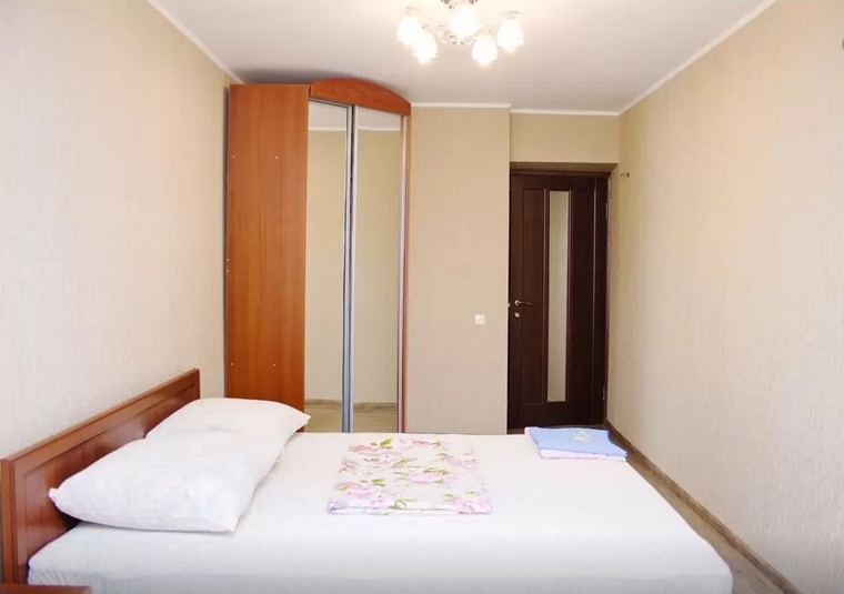 Трехкомнатная квартира в районе 