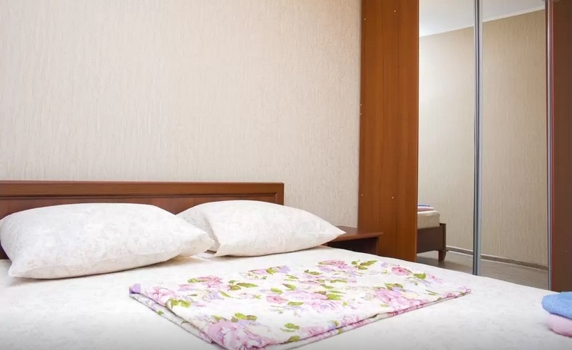 Трехкомнатная квартира в районе 