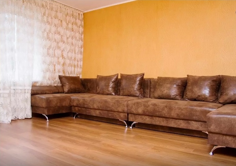 Трехкомнатная квартира в районе 