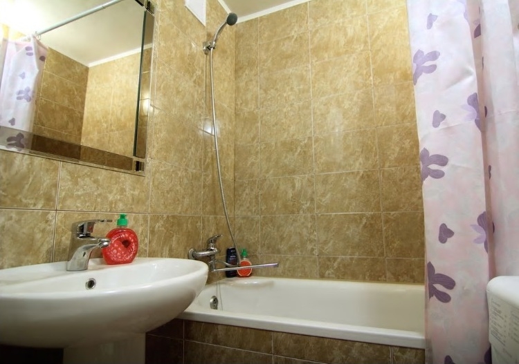 Четырехкомнатная квартира в районе 