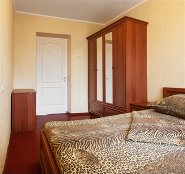 Четырехкомнатная квартира в районе 