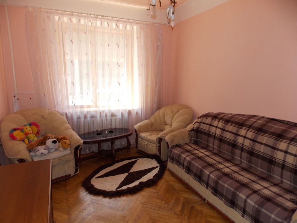 Уютная 2х комнатная квартира в центре города #4