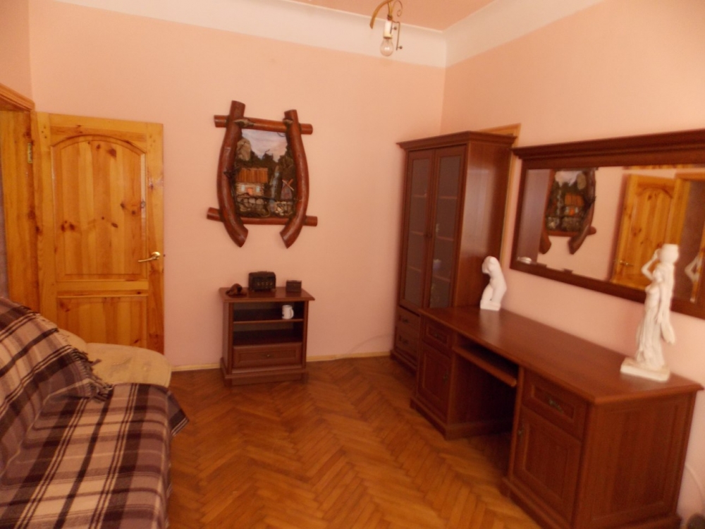 Уютная 2х комнатная квартира в центре города #5