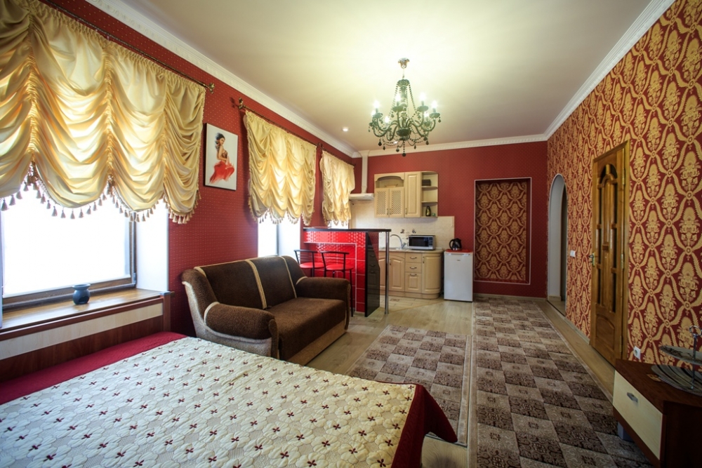 Новая квартира-студия в центре Старого города! #4