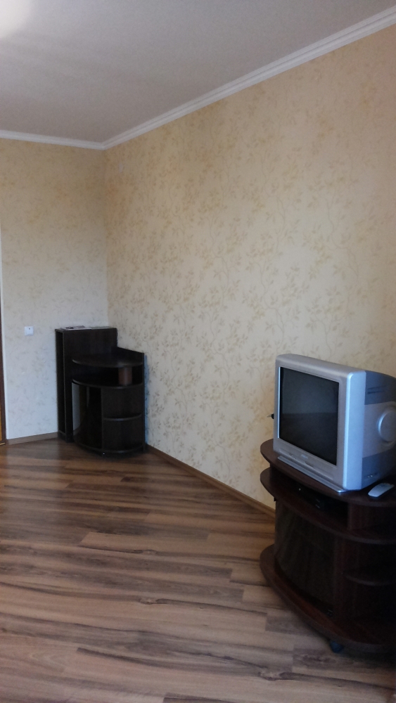 Сдам посуточно свою квартиру с ремонтом в новостро... #9