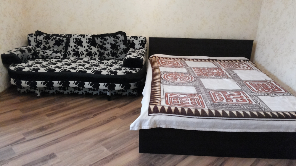 Сдам посуточно свою квартиру с ремонтом в новостро... #11