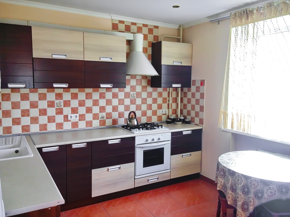 2-ком. квартира в самом Центре города #2