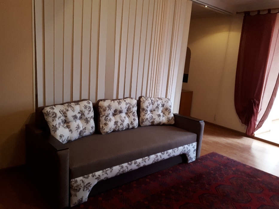 2-ком. квартира в самом Центре города #9