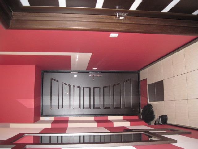 Посуточно элитная двухкомнатная квартира - студия... #2