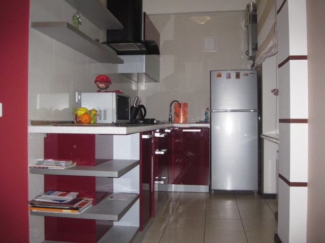 Посуточно элитная двухкомнатная квартира - студия... #4