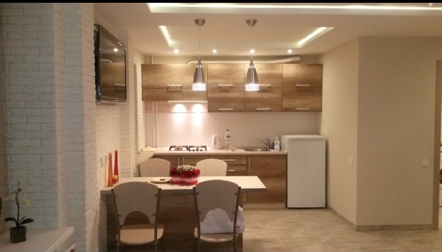 Сдам посуточно в центре города #10