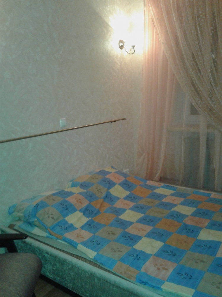 Сдаем посуточно 3-комн. квартиру, Жовтневый р-н, п... #6