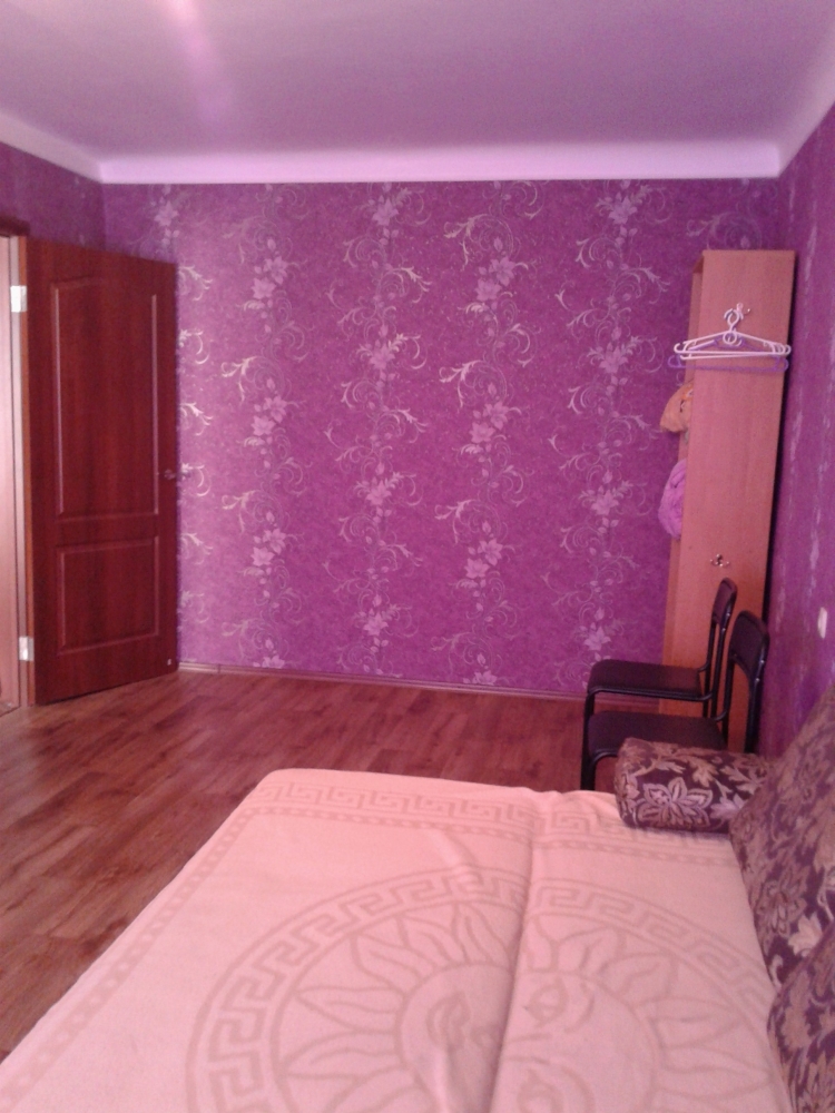 Сдам посуточоно - 1-к. кв-ру, Орджоникидзевский р-... #4