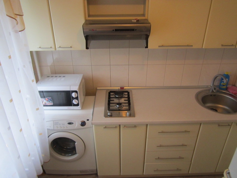 Посуточно, почасово 1-комнатная квартира в самом ц... #9