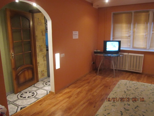 Сдам в самом центре Кременчуга 1-комнатную квартир... #6