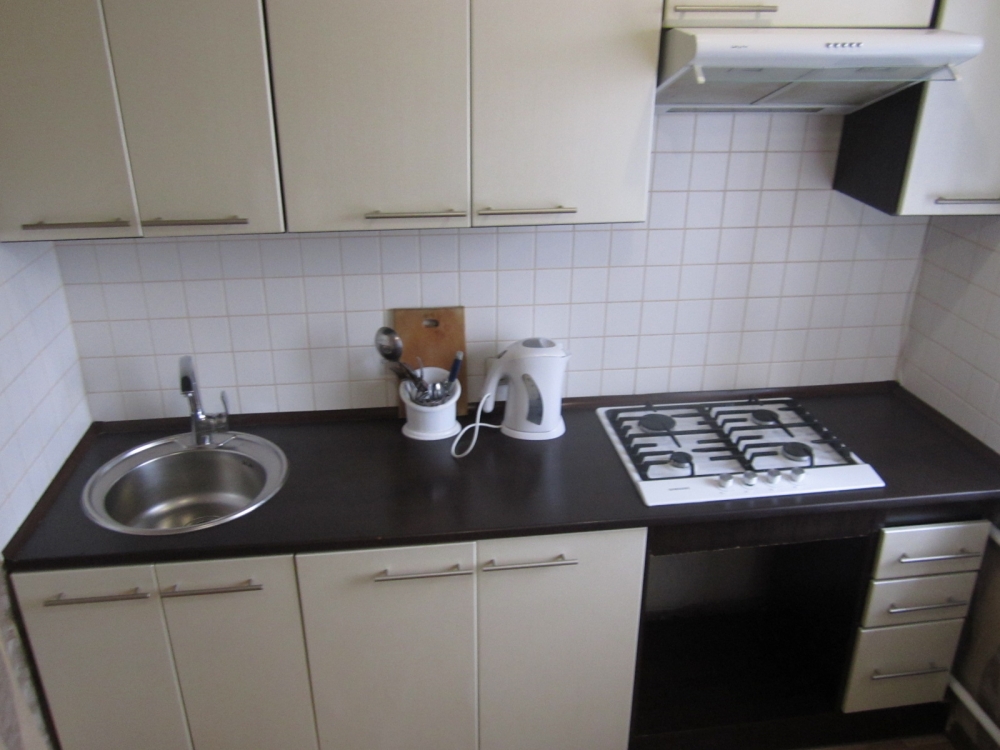 Сдам посуточно в центре города Кременчуг квартиру #7