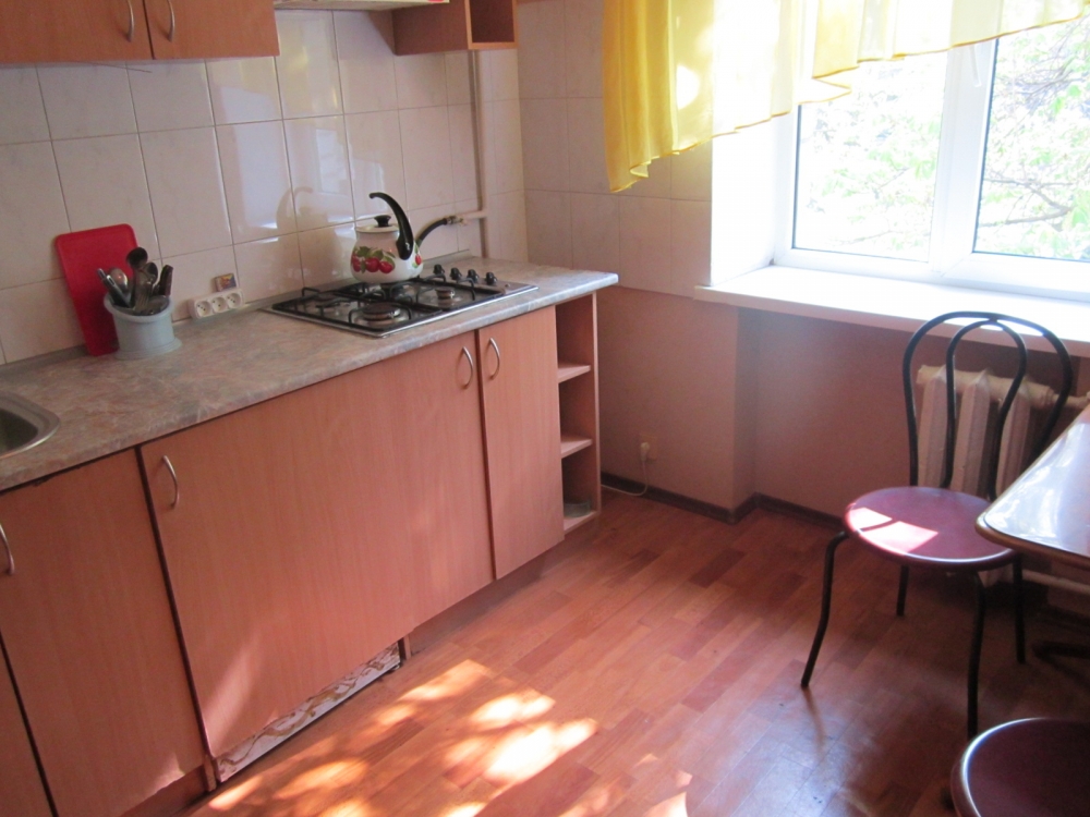 1-комнатная квартира посуточно, почасово в центре... #4