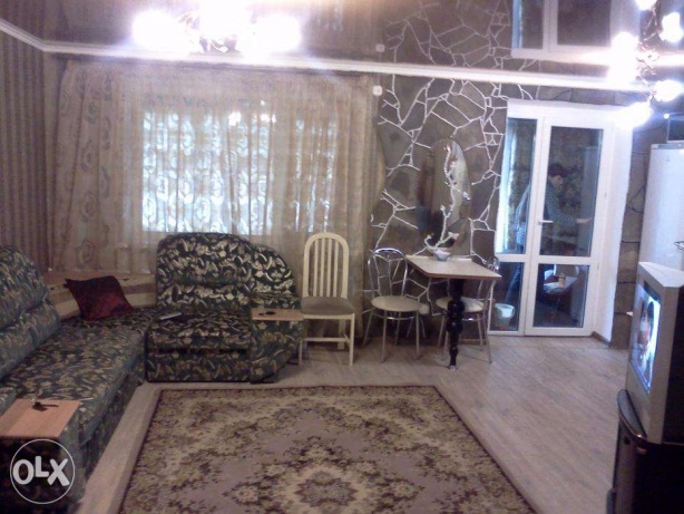 Посуточно/почасово квартира в Мариуполе #8