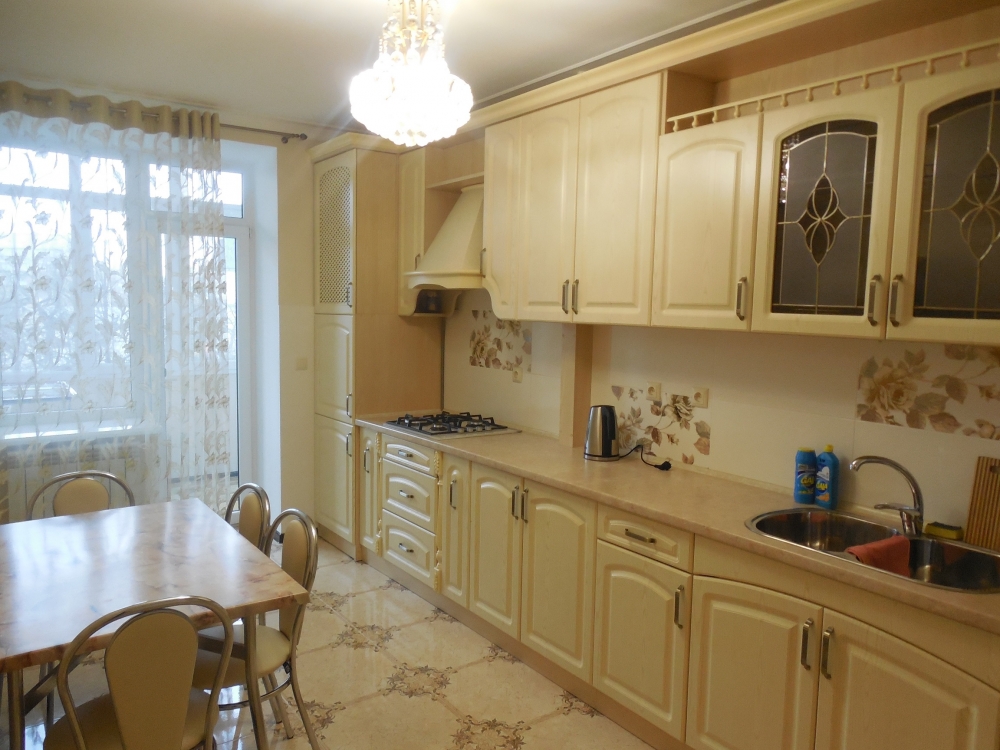 VIP-квартира з джакузі у центрі Трускавця #6