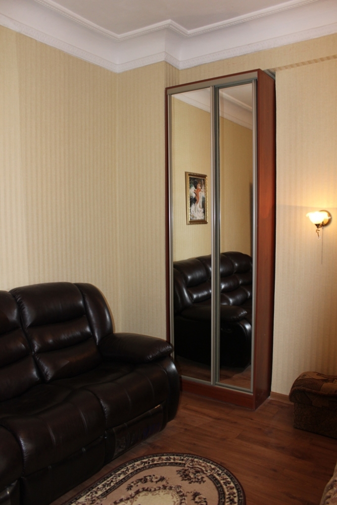 Ухоженная квартира в центре #3