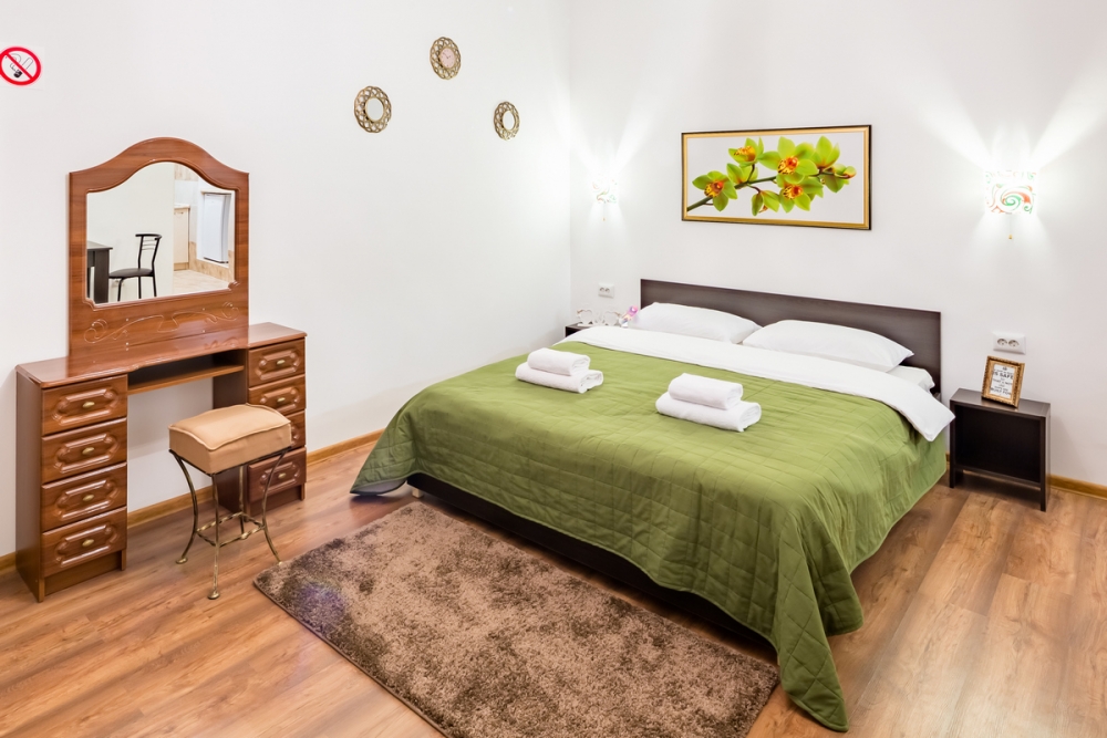 Однокомнатная красивая квартира в самом центре Льв... #8