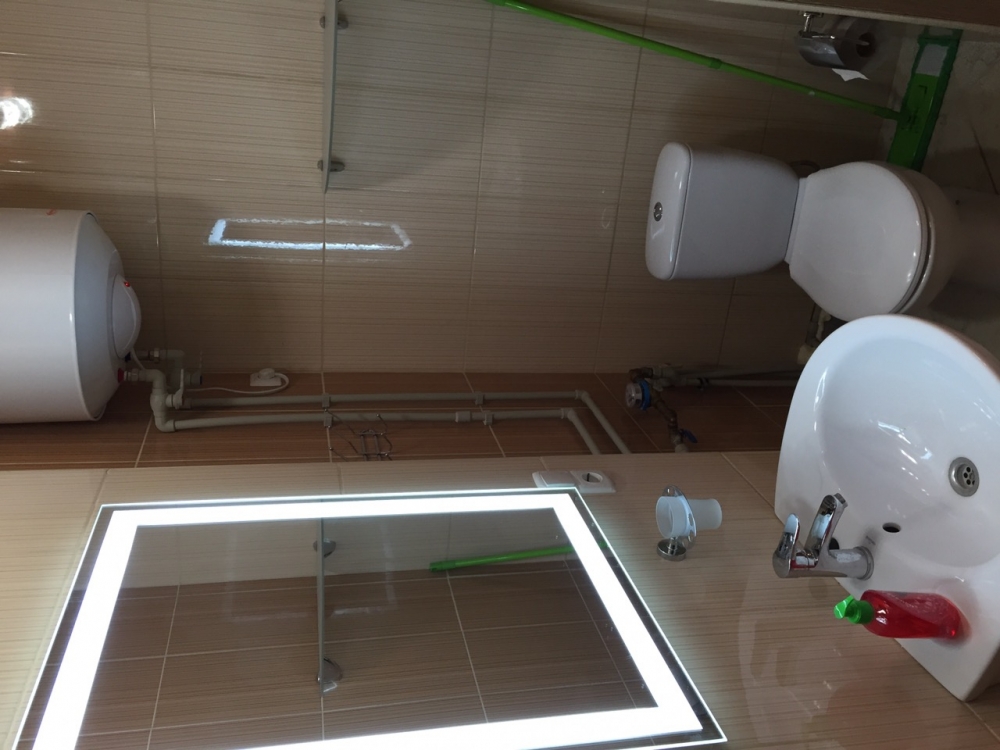 Посуточно с новым евро ремонтом квартира в центре  #3