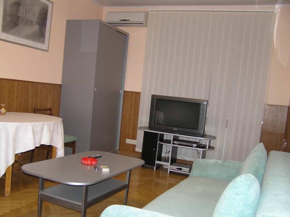 2 комнатная квартира в Центре возле м.Майдан Конст... #10